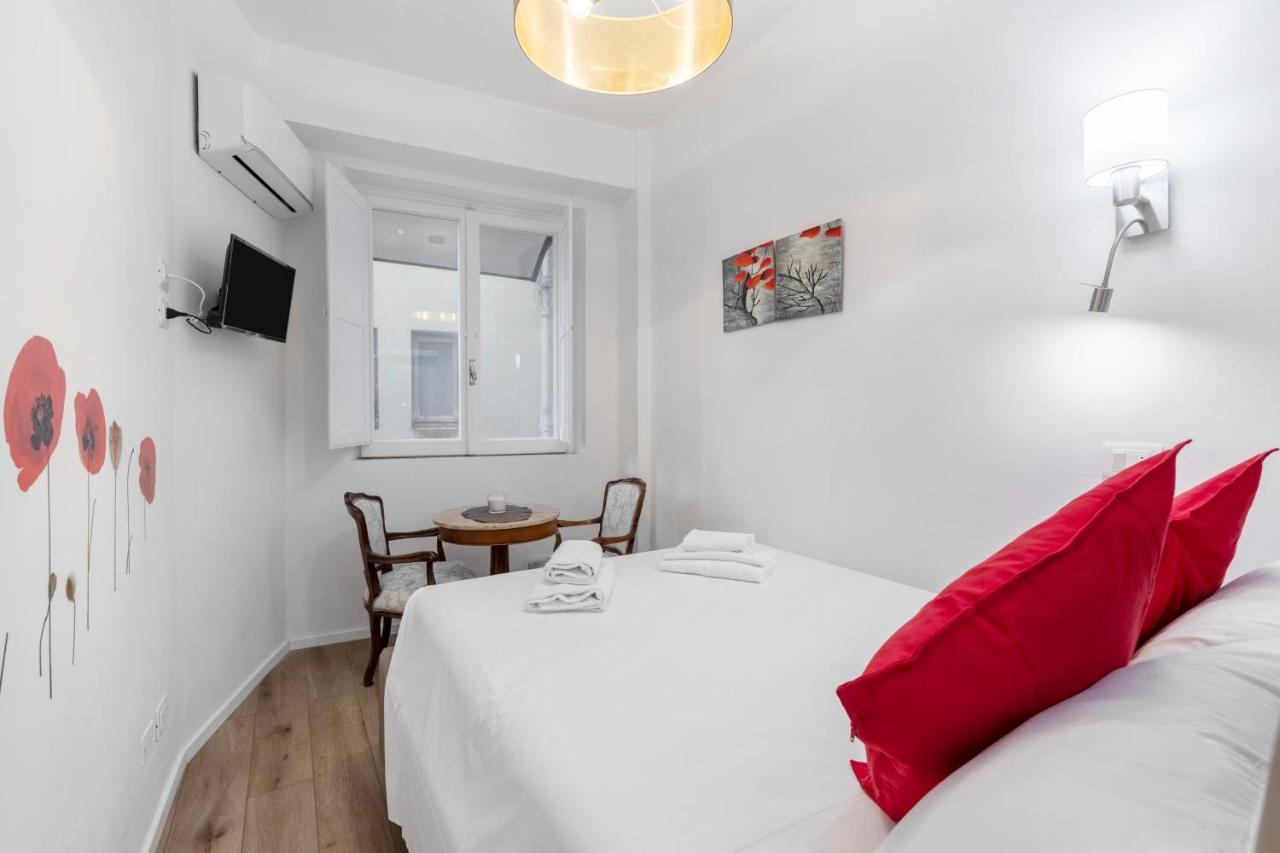 Room Fiore - Ponte Vecchio Mini Studio Florenţa Exterior foto